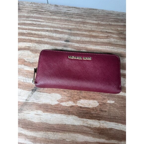 Michael Kors Burgundy Saffiano Leather Zip-Around Wallet With Gold Hardware & Mu - Picture 1 of 7